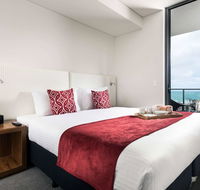 Ramada by Wyndham VetroBlu Scarborough Beach - Accommodation NSW