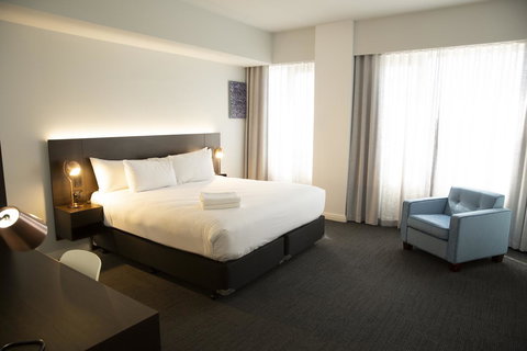 The Gerald Apartment Hotel - Accommodation NSW 23