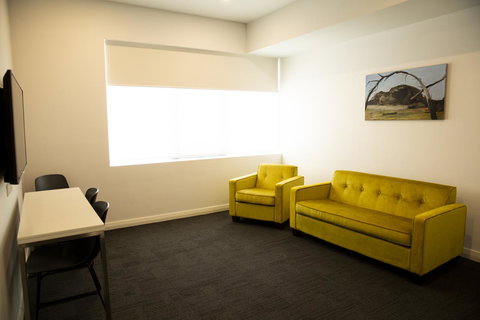 The Gerald Apartment Hotel - Accommodation NSW 10