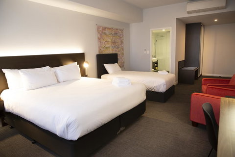 The Gerald Apartment Hotel - Accommodation NSW 18