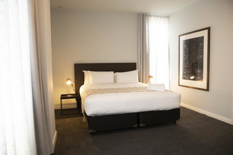 The Gerald Apartment Hotel - Accommodation NSW 13