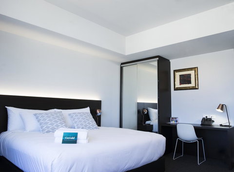 The Gerald Apartment Hotel - Accommodation NSW 37