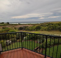 Beachfront Apartments - Accommodation NSW