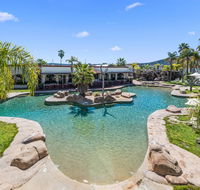 Quality Resort Siesta - Accommodation NSW