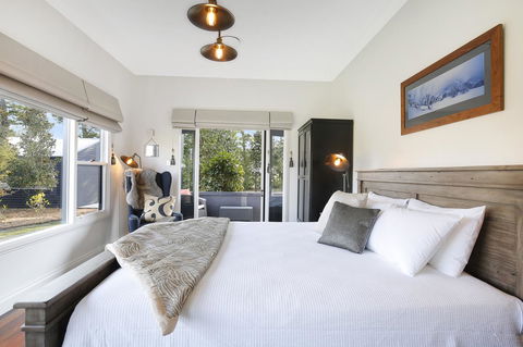 Romanz In The Valley (Luxury B&B) - Accommodation NSW 3