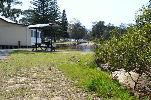 Sundial Holiday Units - Accommodation NSW 12