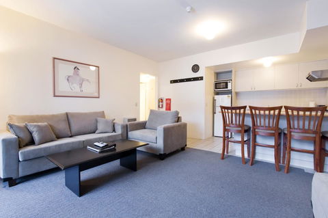 Lantern 1 Bedroom Balcony With Panoramic View - Accommodation NSW 27
