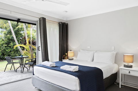 The Park Hotel Motel, Suffolk Park - Accommodation NSW 12