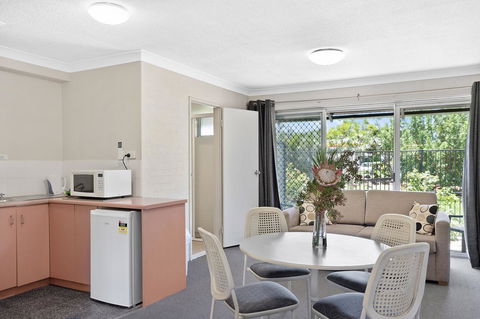 The Park Hotel Motel, Suffolk Park - Accommodation NSW 9