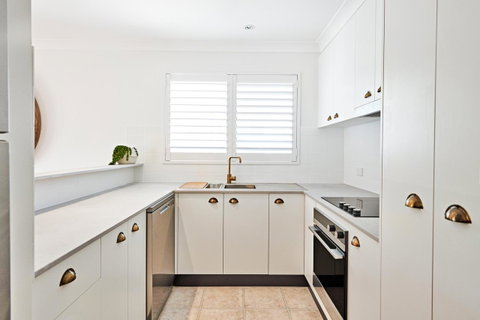 The Lord Byron - Accommodation NSW 15