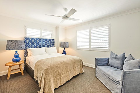 The Lord Byron - Accommodation NSW 13
