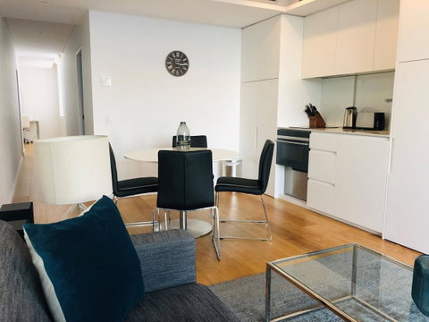 Wyndel Apartments Neutral Bay - Military - Accommodation NSW 4