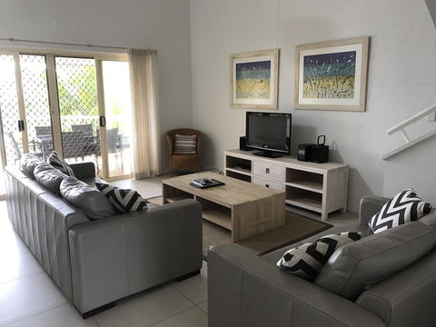 Mariner Bay Apartments - Accommodation NSW 34