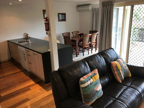 Mariner Bay Apartments - Accommodation NSW 9