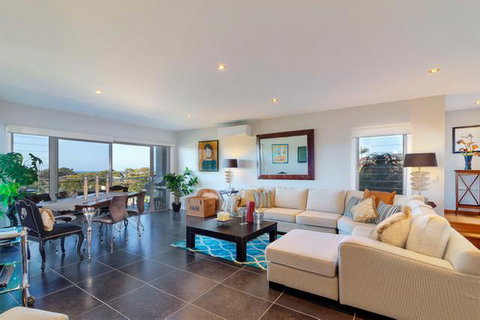 Churchill View Forster - Accommodation NSW 0