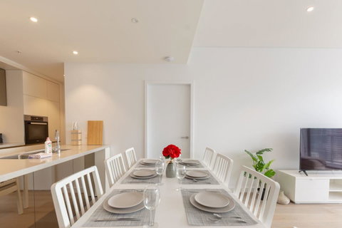 High Rise Apt In Heart Of Sydney Wt Harbour View - Accommodation NSW 5
