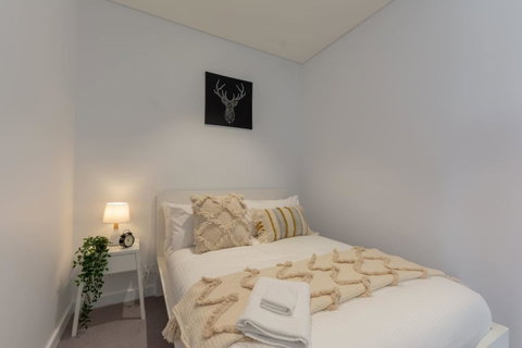 High Rise Apt In Heart Of Sydney Wt Harbour View - Accommodation NSW 21