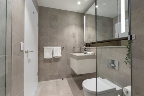 High Rise Apt In Heart Of Sydney Wt Harbour View - Accommodation NSW 16