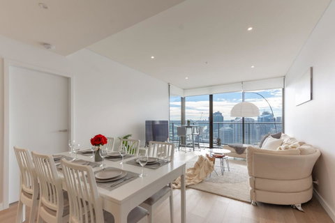 High Rise Apt In Heart Of Sydney Wt Harbour View - Accommodation NSW 9