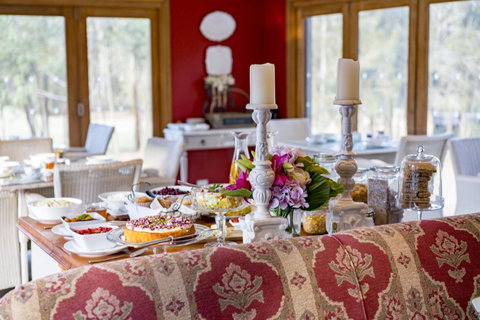 Thistle Hill Guesthouse - Walk To Many Wineries And Restaurants - Accommodation NSW 19