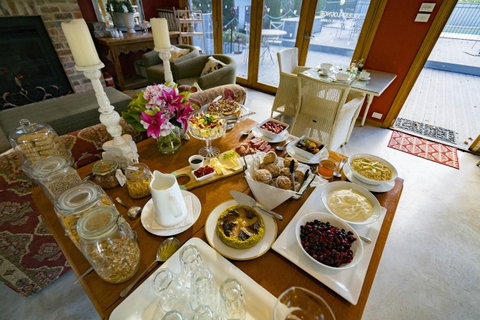 Thistle Hill Guesthouse - Walk To Many Wineries And Restaurants - Accommodation NSW 23