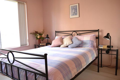 Bundle Hill Cottages - Accommodation NSW 28