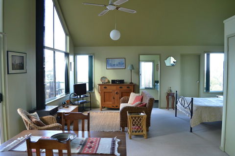 Bundle Hill Cottages - Accommodation NSW 44