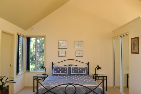 Bundle Hill Cottages - Accommodation NSW 39