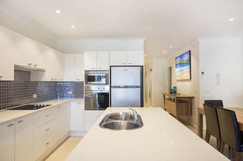 Beachfront 2 - Accommodation NSW 10