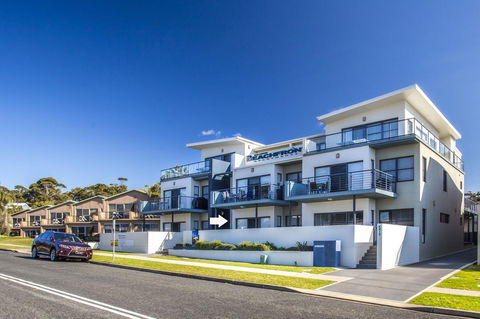 Beachfront 2 - Accommodation NSW 4