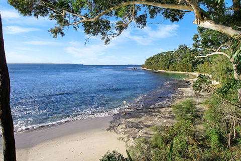 Huskisson Holiday Motel Cabins - Accommodation NSW 7