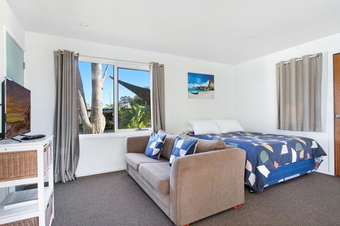 Huskisson Holiday Motel Cabins - Accommodation NSW 0