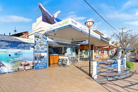 Huskisson Holiday Motel Cabins - Accommodation NSW 2
