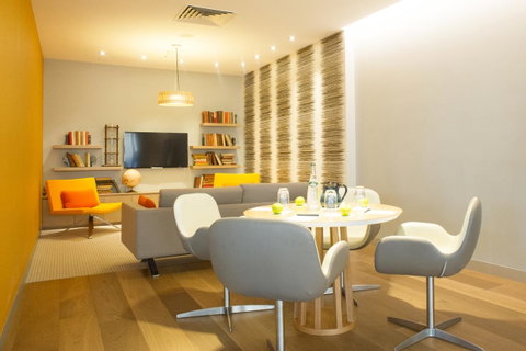Novotel Sydney Darling Harbour - Accommodation NSW 27
