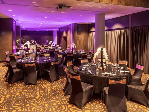 Novotel Sydney Darling Harbour - Accommodation NSW 42