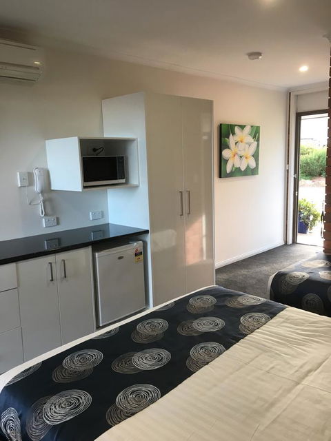 Pelican Motor Inn - Accommodation NSW 9