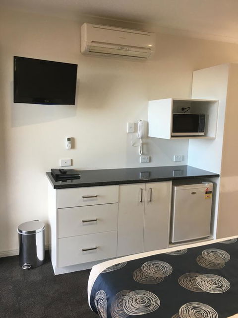 Pelican Motor Inn - Accommodation NSW 8