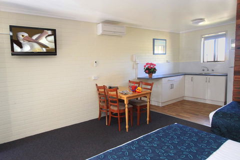 Pelican Motor Inn - Accommodation NSW 37