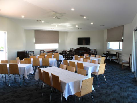 Hunter Oasis - Accommodation NSW 6