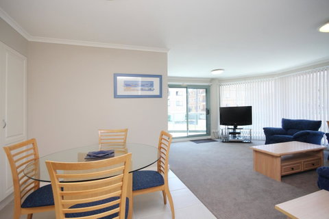 Sails Apartments - Accommodation NSW 22