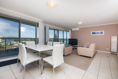 Sails Apartments - Accommodation NSW 4