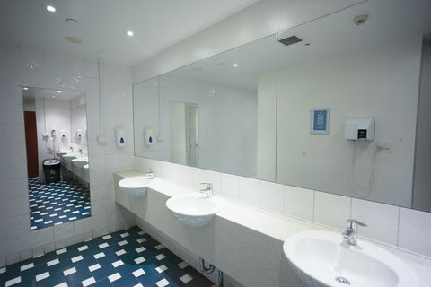YHA Sydney Central - Accommodation NSW 11