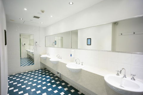YHA Sydney Central - Accommodation NSW 17