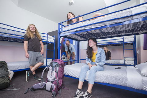 YHA Sydney Central - Accommodation NSW 34