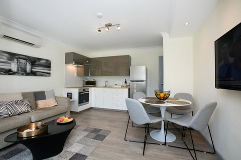 BEST WESTERN PLUS Apollo Hotel Newcastle - Accommodation NSW 21