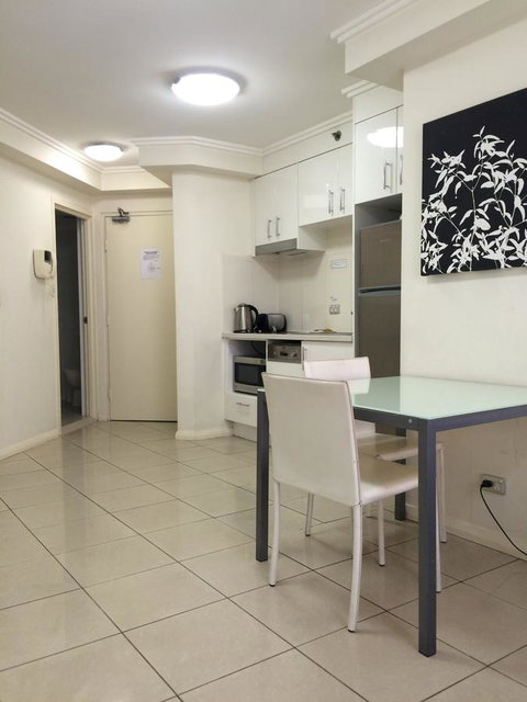 Fiori Apartments - Accommodation NSW 8