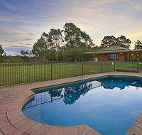 Ironstone Estate Lovedale - Accommodation NSW