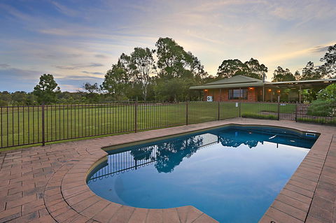 Ironstone Estate Lovedale - Accommodation NSW 0