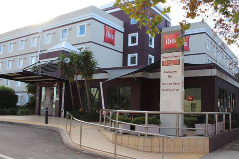 Ibis Newcastle - Accommodation NSW 1