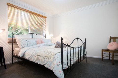 Armidale Cottage - House 2 - Accommodation NSW 23